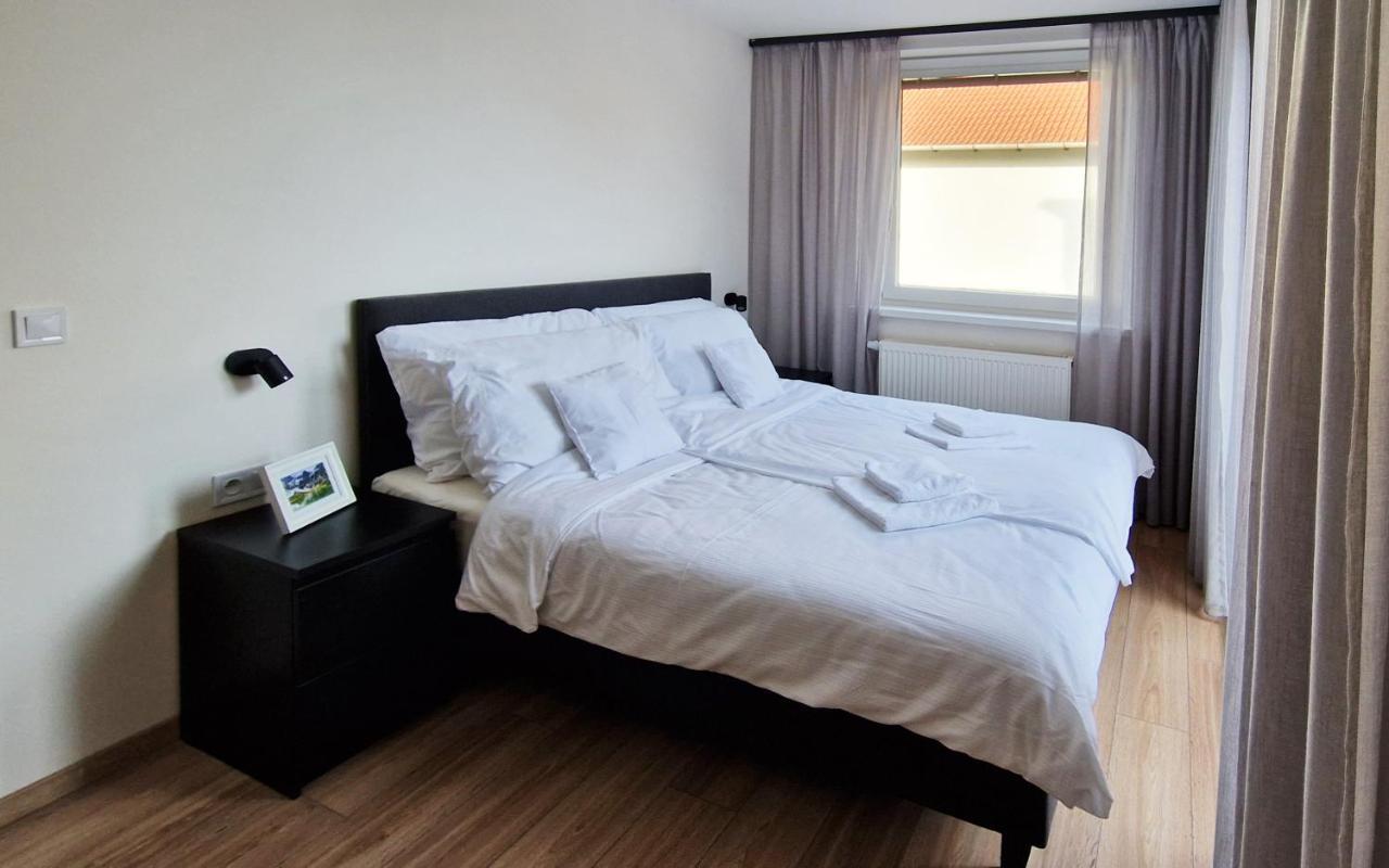 Apartmany Minoris Lipótszentmiklós Kültér fotó